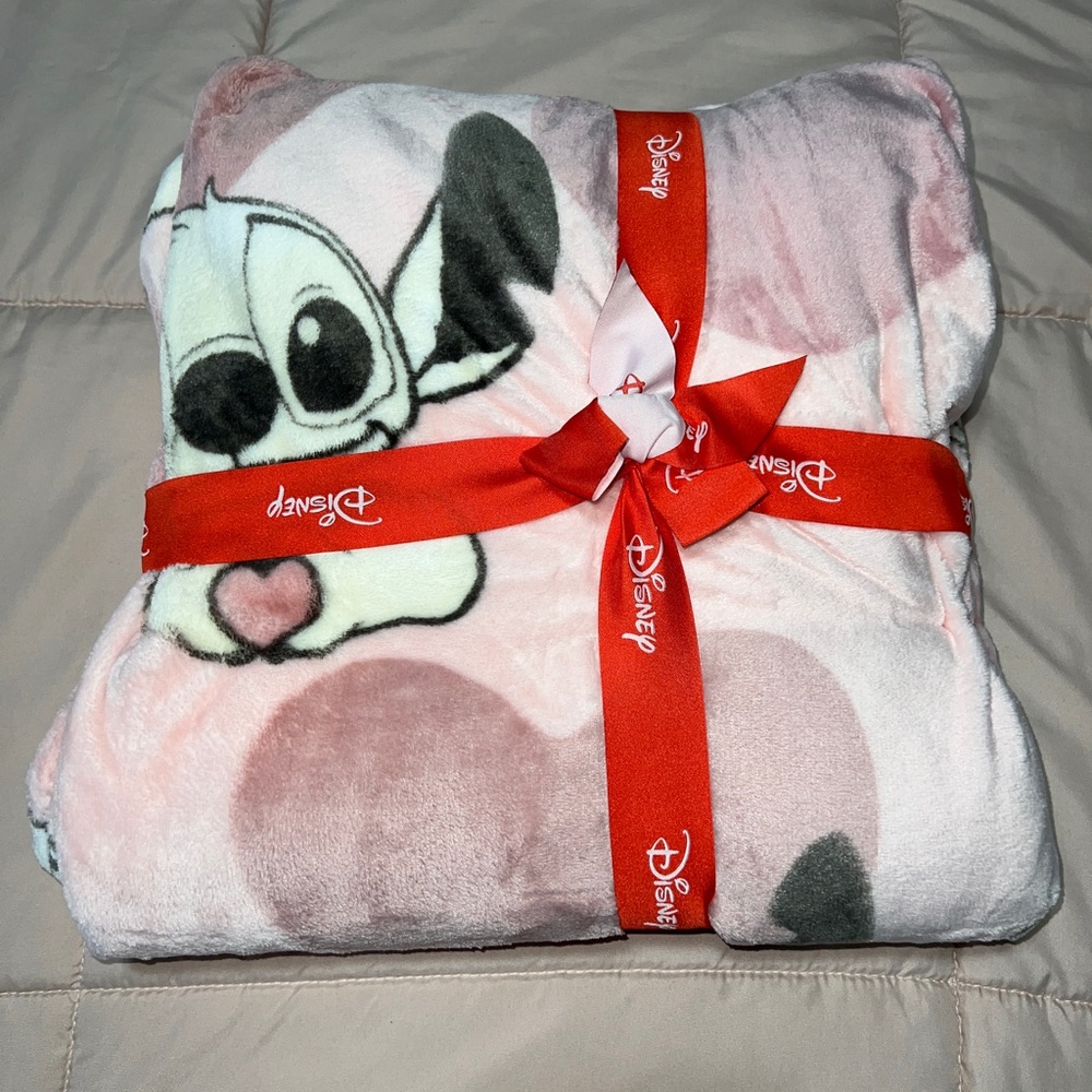 Disney Stitch Pink Twin Blanket